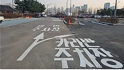 “송도 달빛축제공원 주차장 카라반ㆍ캠핑카 겸용 주차시설로 리모델링”