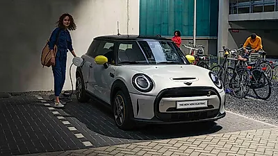 MINI 코리아, 브랜드 최초의 순수전기 모델 ‘MINI 일렉트릭’ 국내 공식 출시
