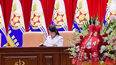 북한에서 '이것'까지 하는 김정은 딸 김주애 근황 공개