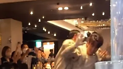 오나미 결혼식에서 깽판 친 '이 남자' 오열까지