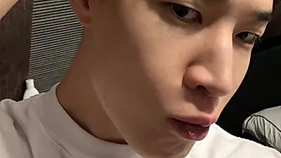 헨리, 퉁퉁 부은 얼굴 무슨 일? "복수도 할 수 없고"