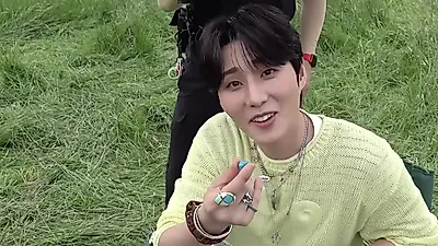영K, 'Shut The Door' 뮤직비디오 촬영 현장 공개