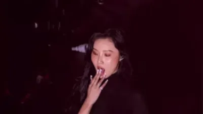 화사, 외설 퍼포먼스 논란 실제로 보니 '헉'