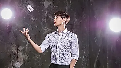 마술사 니키 ‘매직페이커, 종이비행기 세계 대회 도전 편’ 영상 독점 공개 인터뷰