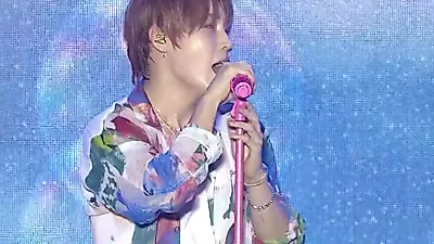 하성운, 보령의 여름을 깨운 '스니커즈' 무대…멈추지 않는 에너지