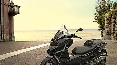 BMW 모토라드, 최신 프리미엄 중형 스쿠터 뉴 C 400 X 및 뉴 C 400 GT 국내 출시