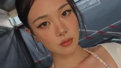 비비, 워터밤서 점프수트 벗고 비키니 노출…파격