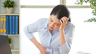 과거 윤종신이 겪은 크론병이 희귀병인 이유와 증상