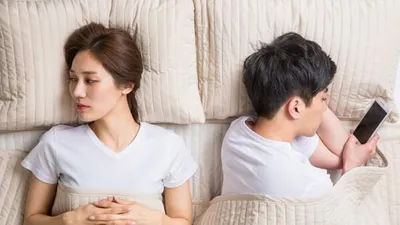 불륜 의심해봐야 할 10가지 행동