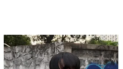 이기광, 골목 산책 셀카로 전한 근황