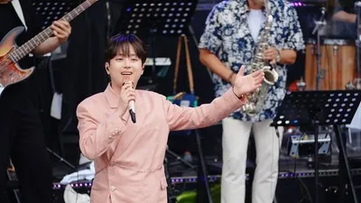 장민호X이찬원 ‘민원만족’, 전주 콘서트 야외 우천속에도 성료. “6천관객 열광”