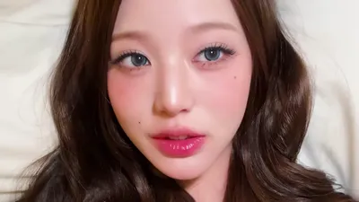장원영, 월드투어 비하인드 털어놓은 '눕터뷰' 속 솔직한 모습