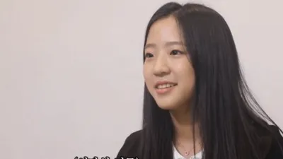 '탁구 신동' 신유빈 "거울 보면서 한 번씩…"