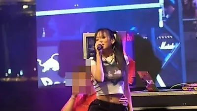 부비부비에 뽀뽀까지…비비 대학축제 퍼포먼스 갑론을박