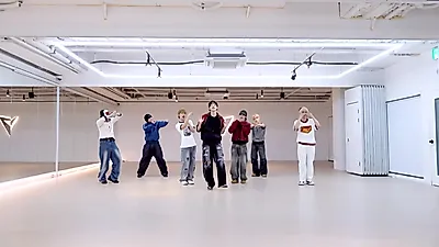 엔싸인, 'LOOK AT ME NOW' 안무 연습 영상으로 증명한 칼군무