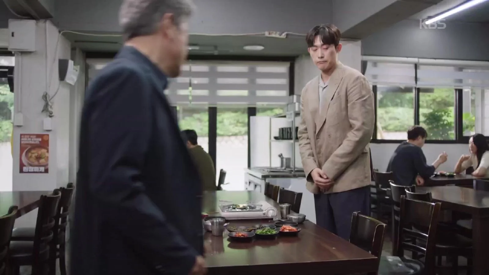 윤유선의 도시락 제안과 이주연의 거절, 갈등 빚는 가족 관계