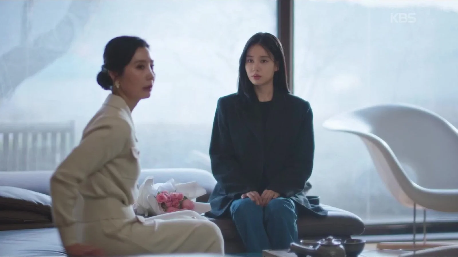 "내가 나한테 져 보려고" 안은진, 이주안의 감독 복귀 설득하는 과정 담긴 장면