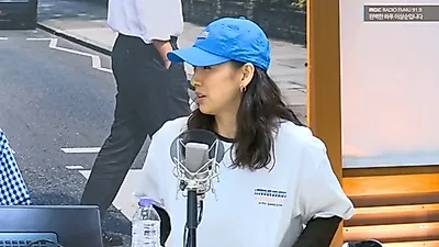 이효리, 남편 이상순 라디오 굿즈 홍보 위해