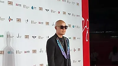 '부산국제영화제'에서 홍석천이 입은 옷 '충격'