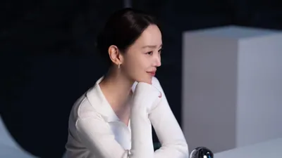 신혜선, '은밀한 감사'로 컴백...해무그룹 최연소