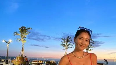 오윤아, 20대 부럽지 않은 핫한 글래머 수영복 몸매 공개