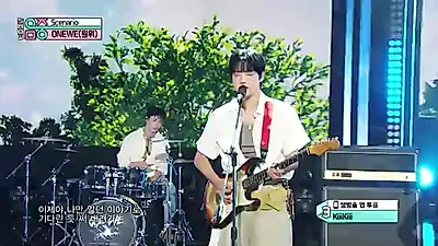 ONEWE demuestra su sonido de banda con 'Scenario', dominando el escenario de Show! Music Core