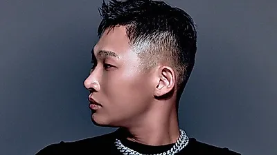 스윙스, 살 쏙빠진 섹시한 근황 공개  "남자도 반할 듯"