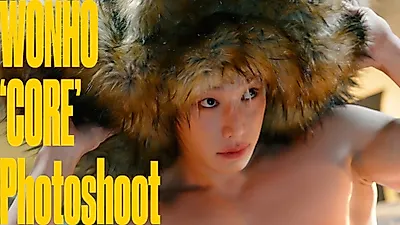 원호, 화이트 메이크업과 파격적인 콘셉트 소화한 화보 촬영 현장