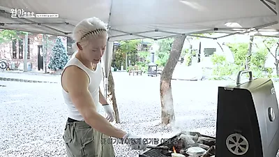 Wonho, su vida cotidiana llena de bromas de "no te pases"... conquistando a los fans con su cercanía.