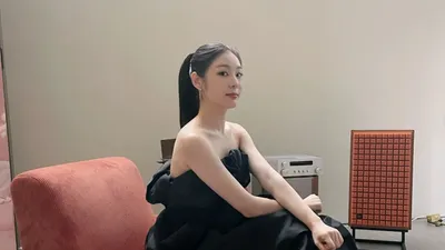피겨여왕 김연아가 결혼식 3주 전 공개한 드레스 사진 