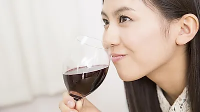 술쟁이들 모여라! '레드와인'으로 다이어트하자!
