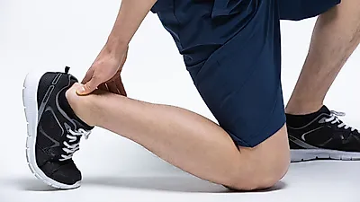 발목 접질렸을 때 대처법(발목염좌 치료)