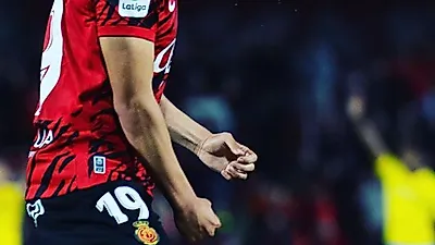 '속보' 이강인, PSG 이적? 파리서 메디컬 통과 완료