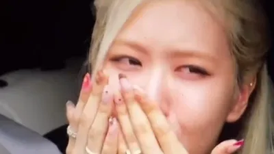 오늘(19일) 블랙핑크 컴백, 로제 길에서 서럽게 '펑펑'
