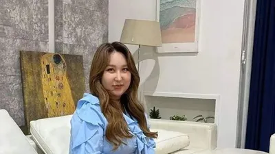 ‘트랜스젠더’ 유튜버 풍자 잘나가네…나이 ‘재조명’