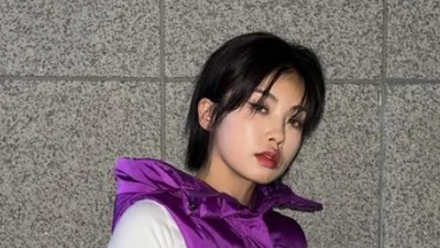 아이키, 흑발로 변신하고 '고딩 비주얼'