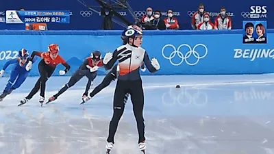 바퀴수도 체크 못하다니…최민정, 1위에도 격분