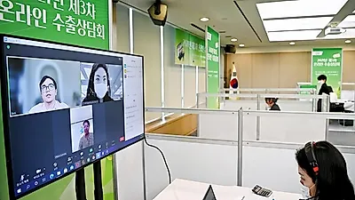 K-샤인머스캣, 딸기 등 온라인 수출상담 인기