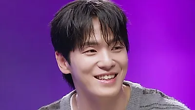 Actor Kim Jeong-hyeon, "Singing is an additional aspect of being an actor"... A comforting live performance of 'Adult'