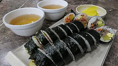 편의점 김밥, 컵라면 곁들이면 나트륨 106~137%