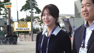 주차 로봇이 1톤 승용차 들어 올리고... 강릉서 만난 미래 교통 기술