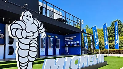Michelin Korea Operates Tire Recommendation Program Based on Driving Tendencies at Porsche Event at…