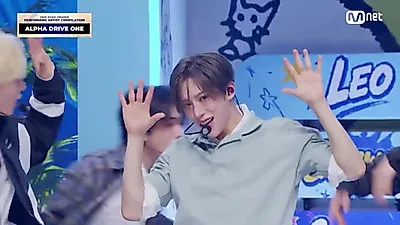 2026 MAMA 무대 예고, 알파드라이브원 'OMG'부터 'BORN DIRE'까지