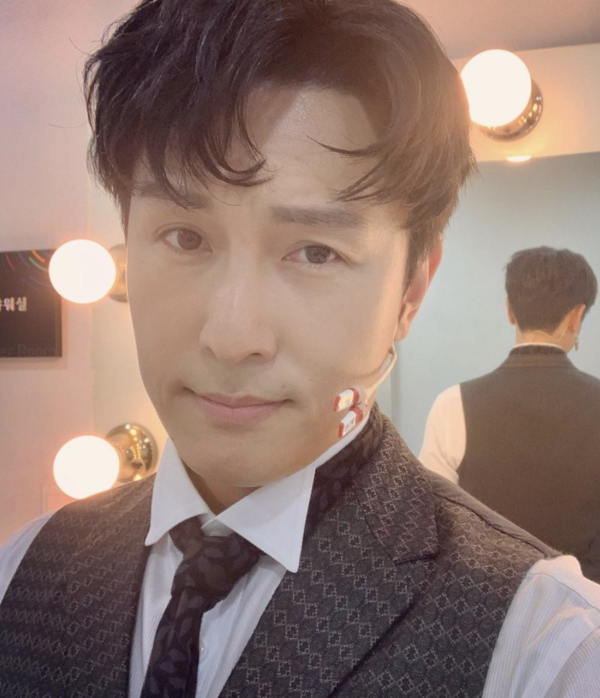 사진= 김동완 인스타그램
