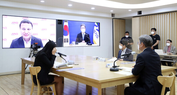 이재명, 싱가포르 국가개발부 장관과 공공주택 보급 주제로 화상 면담