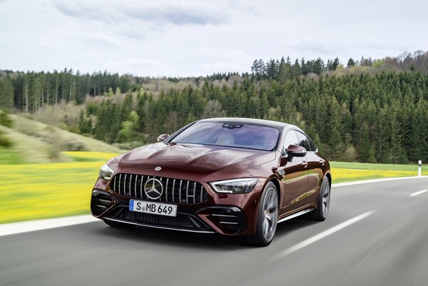 메르세데스-벤츠 코리아,  ‘더 뉴 메르세데스-AMG GT 4-도어 쿠페’ 부분 변경 모델 출시