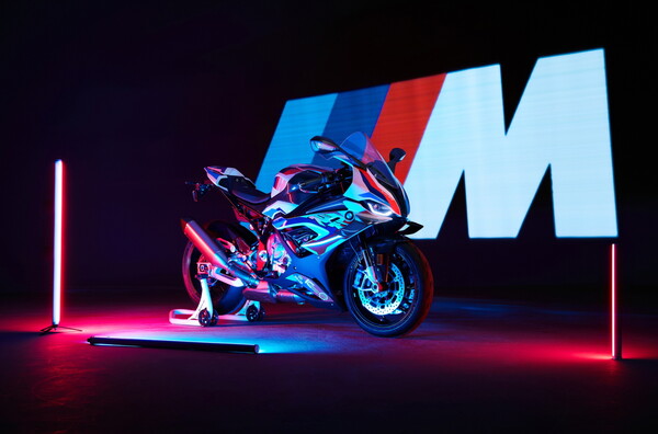 BMW M 1000 RR