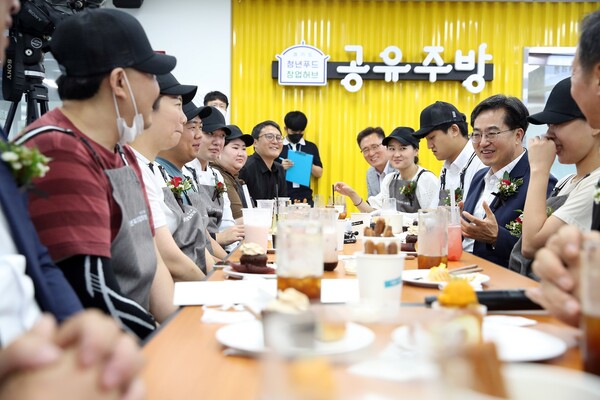 경기 청년푸드창업허브 개장‥김동연 “경기도를 기회의 수도로 만들겠다”