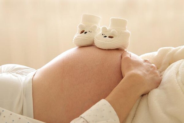 "절대 보지 마라" 간호학과 학생의 자연분만 후기에 '충격'