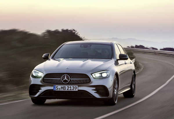 올해 7월 최다 검색 자동차는 ‘벤츠 E-클래스’, TOP 5 중 4개 모델이 ‘프리미엄 세단’